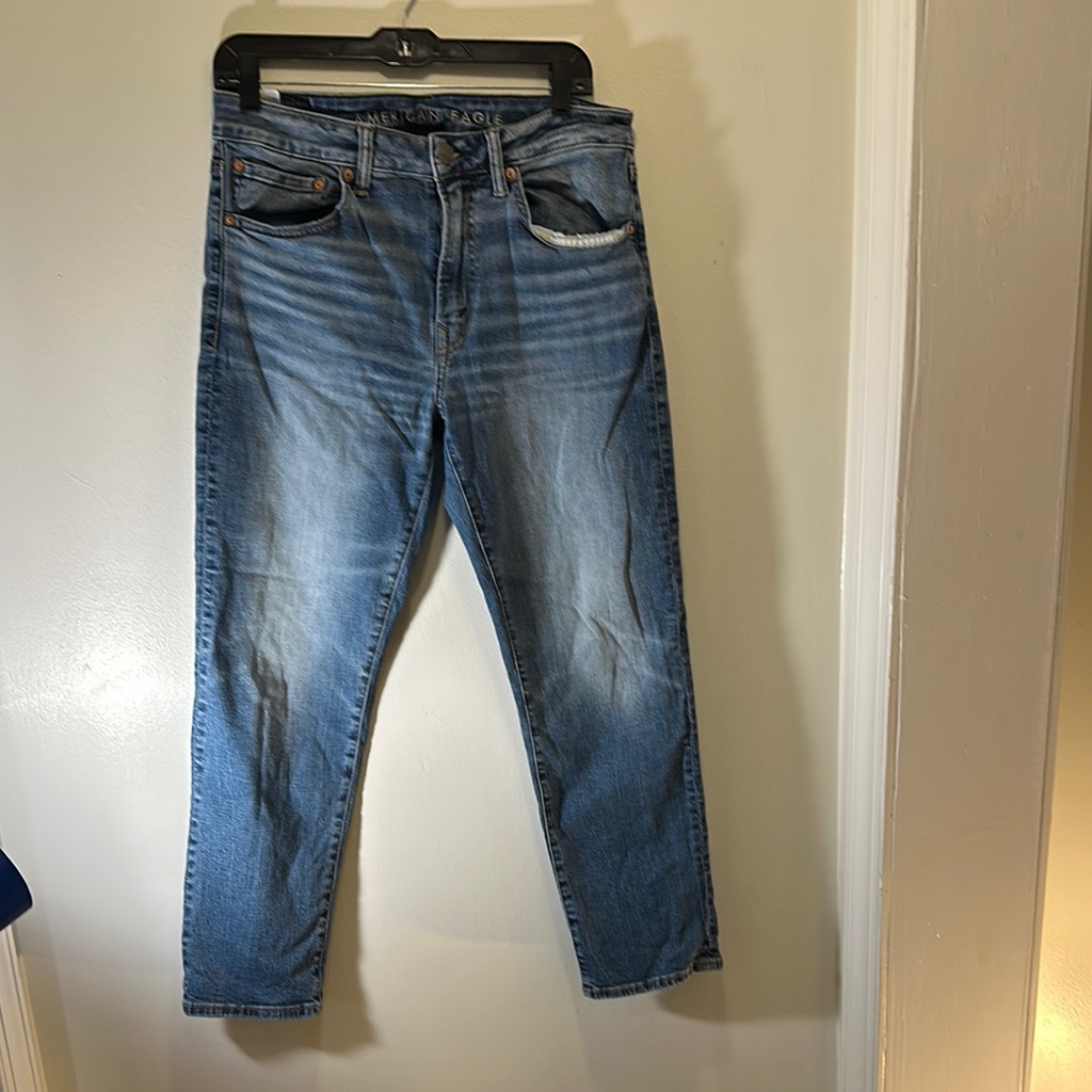 American Eagle Outfitters Blue Straight-Leg Jeans Timeless Style